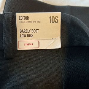 NWT Express Editor 10 Short Barely Boot Low Rise Stretch